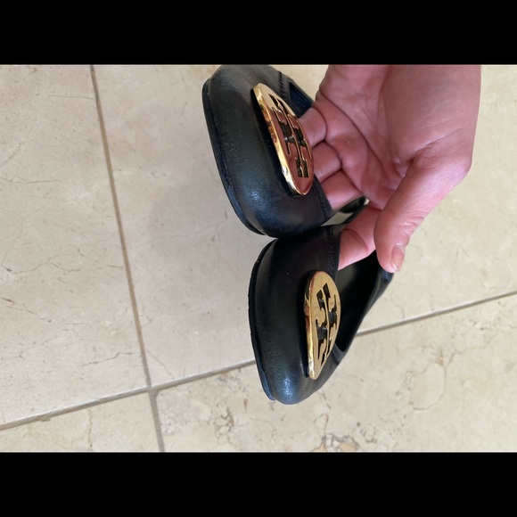 ❌SOLD❌Tory Burch Reva Black Leather Ballet Flats - Picture 3 of 10